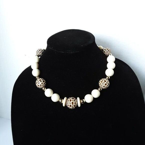 Vintage Leopard Motif Beaded Choker Women's Necklace - Picture 1 of 11